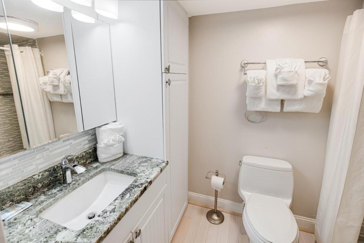 Panoramic Views Oceanfront Tower King Room 7Th Flr Pawleys Island Exterior photo